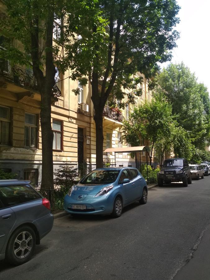 Cosy flat Apartment Lviv Ngoại thất bức ảnh